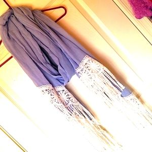 *CLOSING 5/18* Gorgeous laced, ocean blue scarf.
